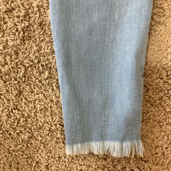 🟡Bundle 4 for $15🟡 Skinny jeans - Picture 7 of 8